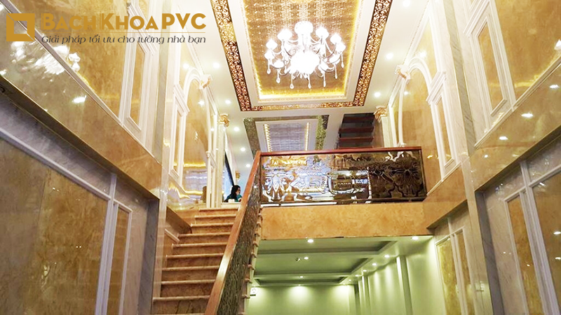 Chỉ cách trang trí nội thất sảnh khách sạn thể hiện đẳng cấp từ tấm nhựa giả đá PVC 2